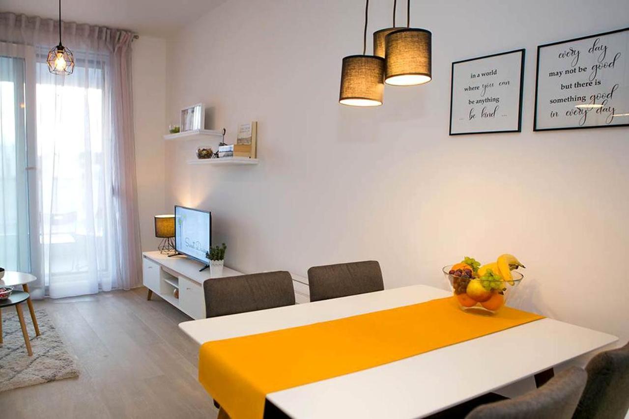 Apartment Sweet Daisy With Parking Ζαντάρ Εξωτερικό φωτογραφία